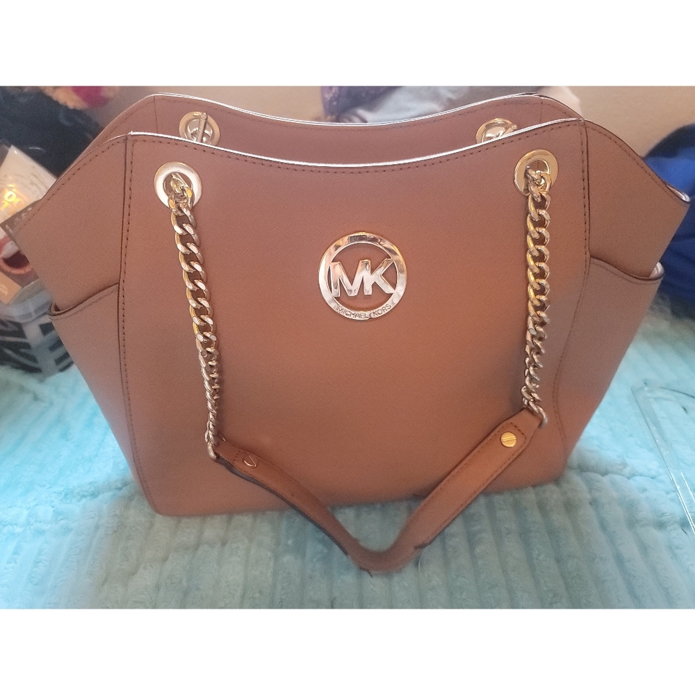 Michael Kors purse
